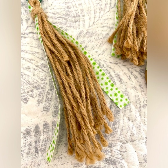 🍀 ST. PATRICK’S DAY WOOD BEAD GARLAND BUNDLE! SET OF 7! BRAND NEW W/TAGS! - Picture 7 of 10